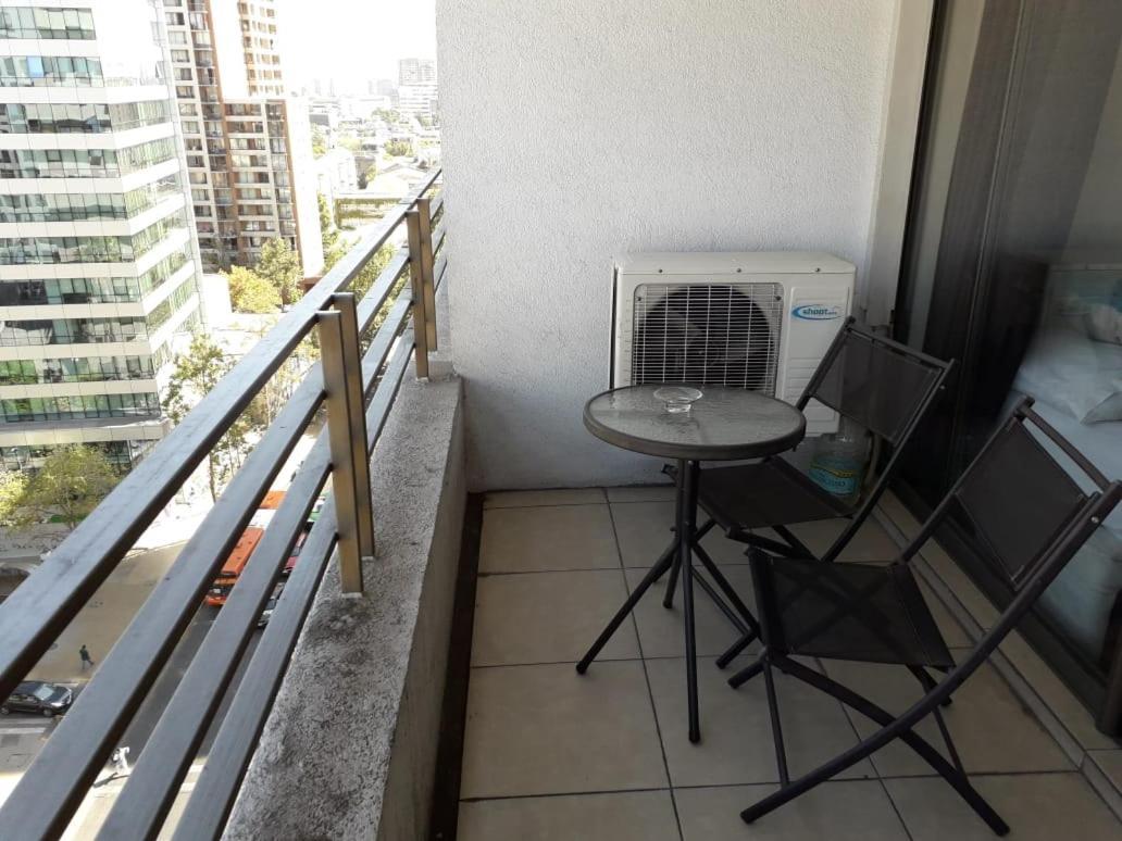 M-Montt Providencia Apartamentos Amoblados Santiago Exterior photo